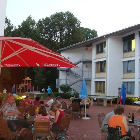 Hi Munich Park Youth Hostel-3